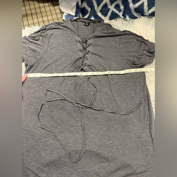SHEIN Curve XL Gray Tie Up Tshirt - Picture 3 of 4